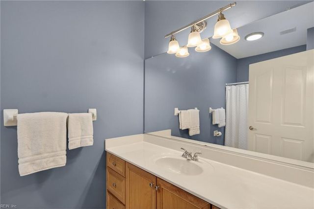 603 Chelsea LN, Chesapeake, VA 23322