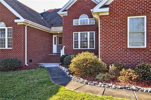 603 Chelsea LN, Chesapeake, VA 23322