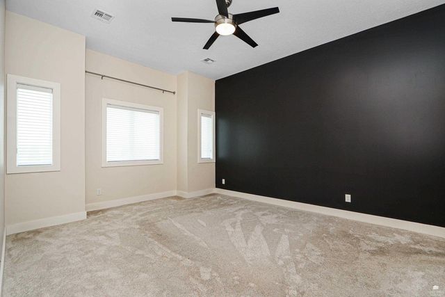 5516 Colbert Hills Drive, Manhattan, KS 66503