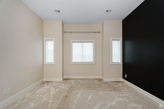 5516 Colbert Hills Drive, Manhattan, KS 66503