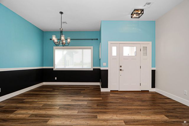 5516 Colbert Hills Drive, Manhattan, KS 66503