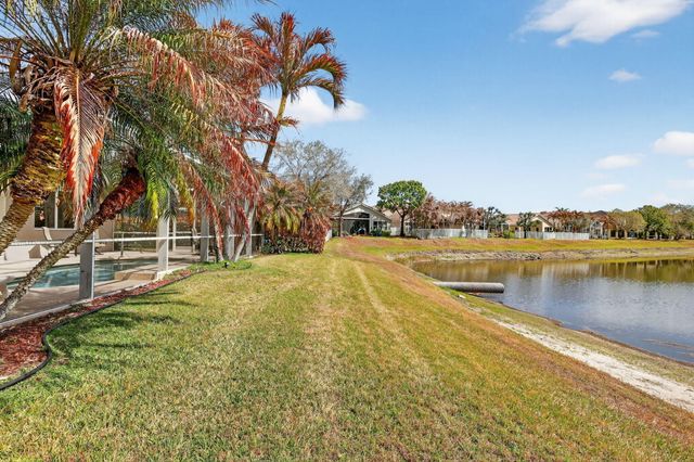 968 SE Fleming Way, Stuart, FL 34997