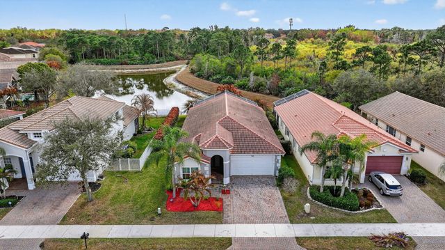968 SE Fleming Way, Stuart, FL 34997