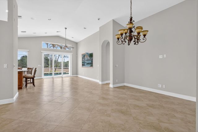 968 SE Fleming Way, Stuart, FL 34997