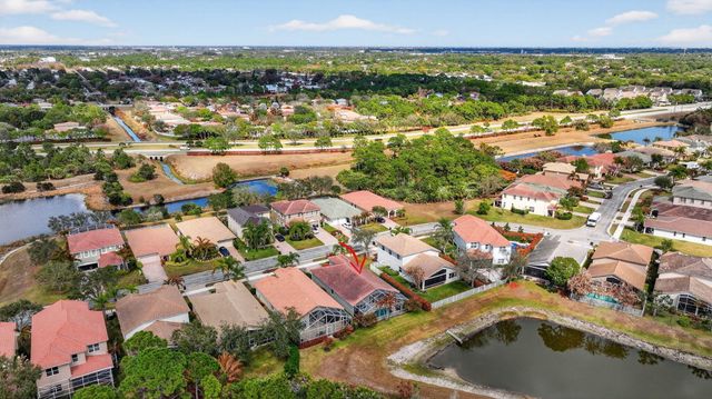 968 SE Fleming Way, Stuart, FL 34997