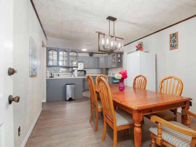 225 Oak Forest Drive N, Crockett, TX 75835