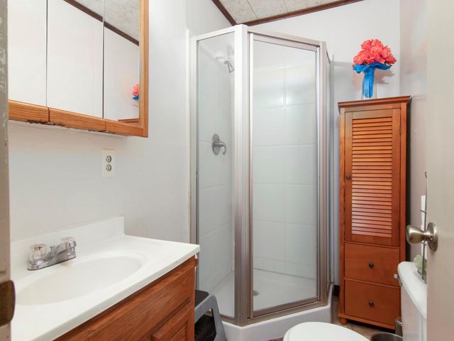 225 Oak Forest Drive N, Crockett, TX 75835