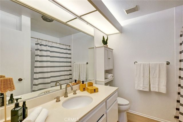 4200 Via Arbolada 104, Los Angeles, CA 90042