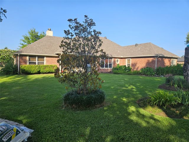 103 Heritage Place, Glen Rose, TX 76043