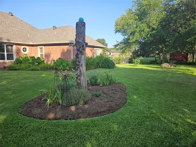 103 Heritage Place, Glen Rose, TX 76043