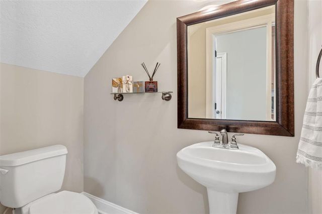 4180 Primrose Drive, Lake Charles, LA 70605