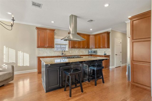 4180 Primrose Drive, Lake Charles, LA 70605