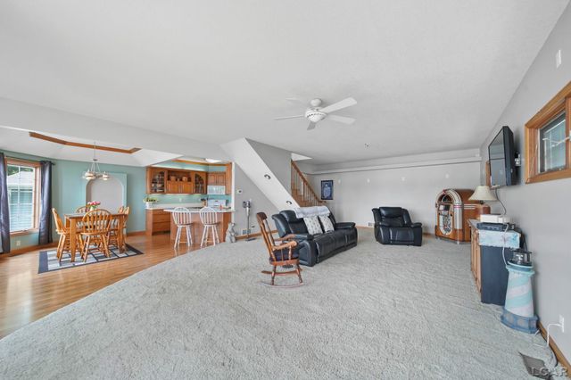 9254 Cherry Point Road, Manitou Beach, MI 49253