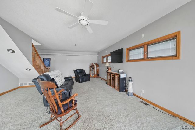 9254 Cherry Point Road, Manitou Beach, MI 49253