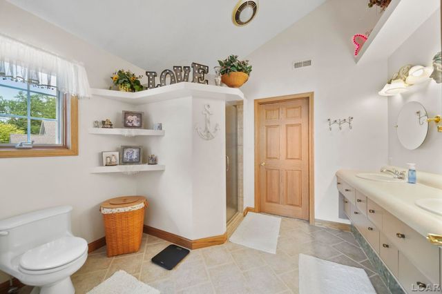 9254 Cherry Point Road, Manitou Beach, MI 49253