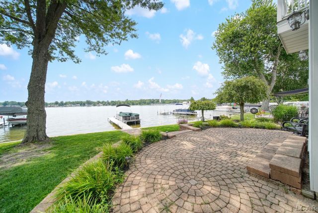 9254 Cherry Point Road, Manitou Beach, MI 49253