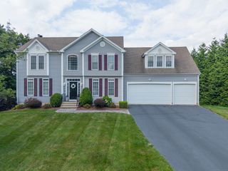 23 Falmouth Court, Middletown, CT 06457