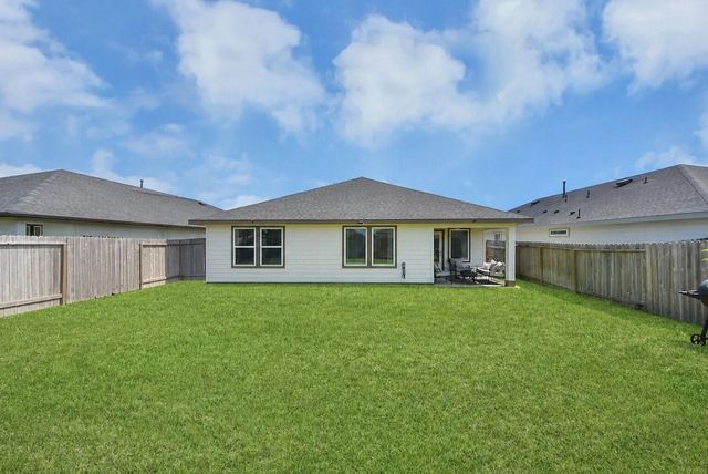 1122 Desert Willow Drive, Rosharon, TX 77583