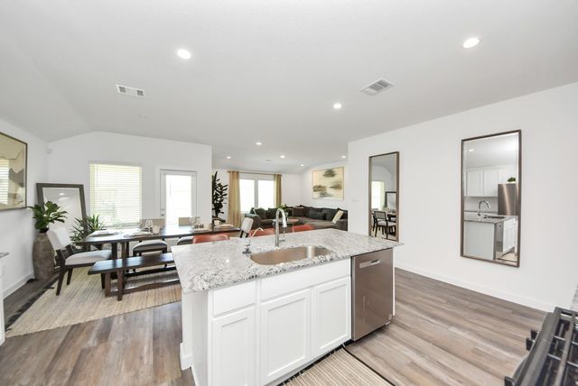 1122 Desert Willow Drive, Rosharon, TX 77583