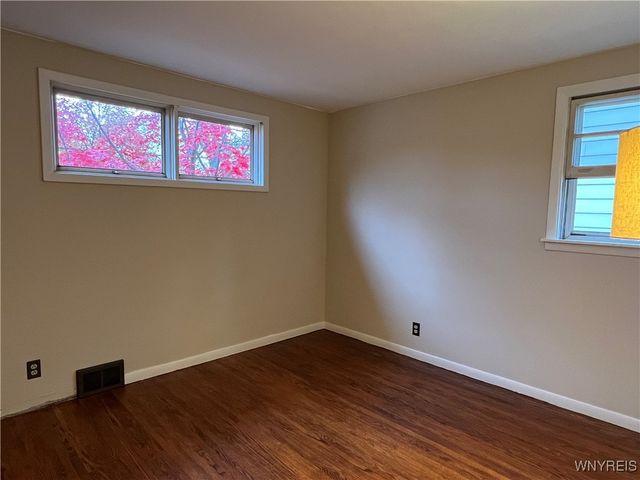 316 North Ellicott Street, Amherst, NY 14221