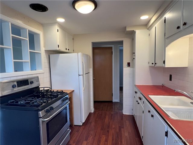 316 North Ellicott Street, Amherst, NY 14221