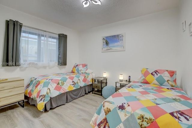 1700 SW 20th St, Fort Lauderdale, FL 33315