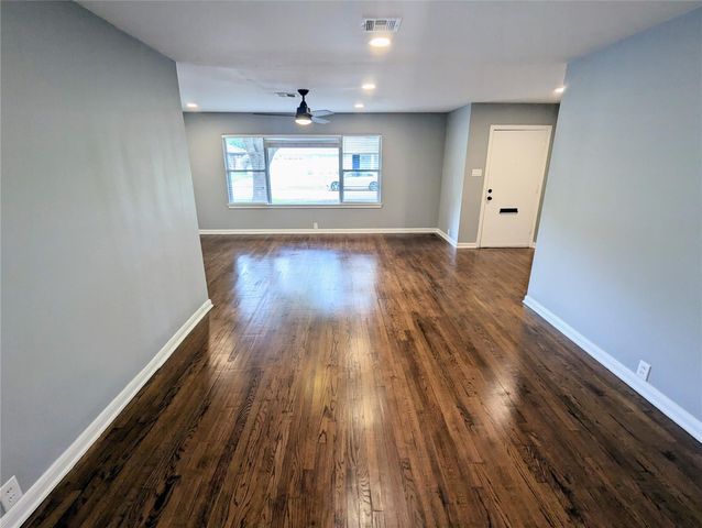 3111 Deal Street, Houston, TX 77025