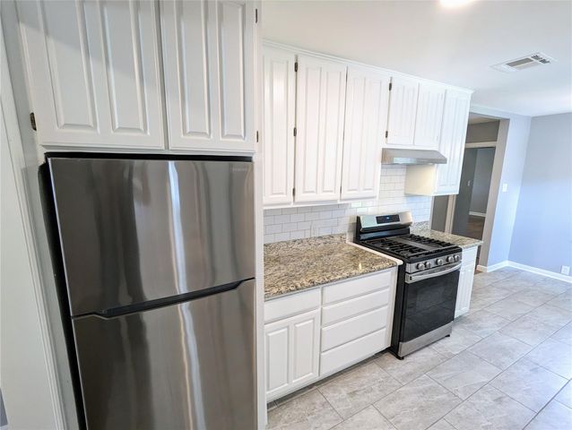 3111 Deal Street, Houston, TX 77025