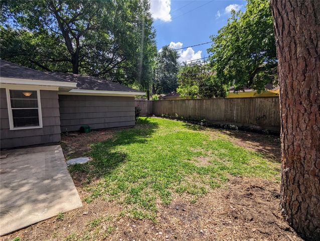 3111 Deal Street, Houston, TX 77025
