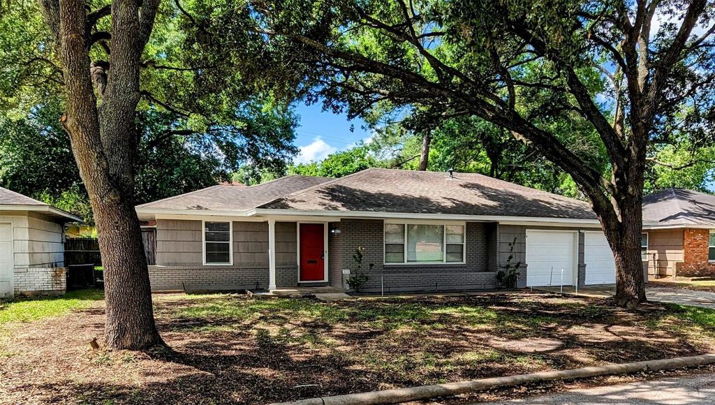 3111 Deal Street, Houston, TX 77025