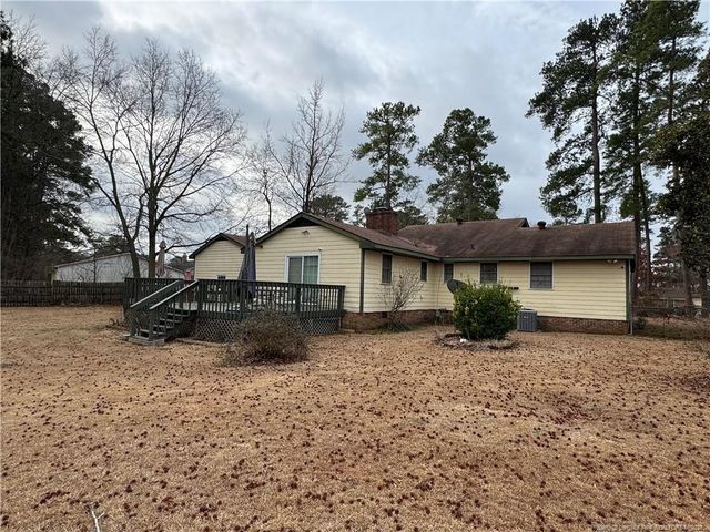 408 Old Farm Road, Raeford, NC 28376