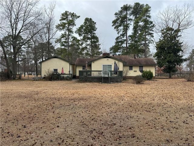 408 Old Farm Road, Raeford, NC 28376