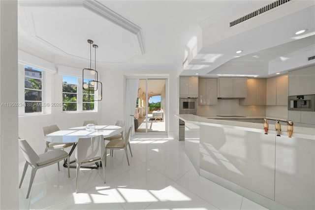 7124 Fisher Island Dr 7124, Miami Beach, FL 33109