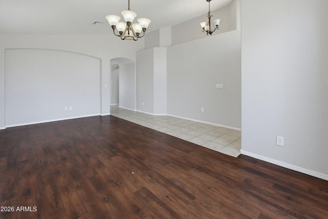 543 W GROVERS Avenue, Phoenix, AZ 85023
