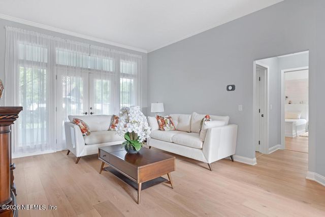 1200 CREEKWOOD Way S, Jacksonville, FL 32259