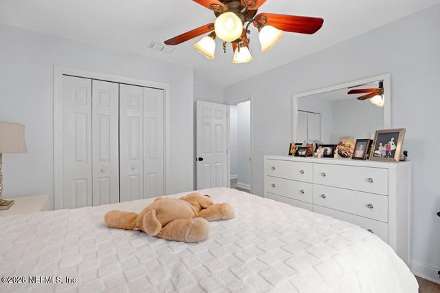 1200 CREEKWOOD Way S, Jacksonville, FL 32259