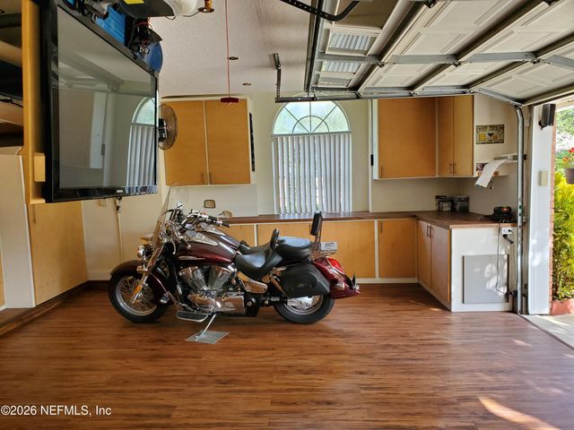 1200 CREEKWOOD Way S, Jacksonville, FL 32259