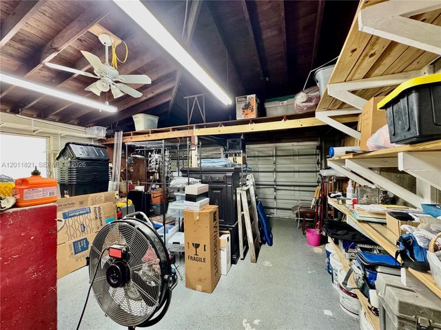 434 NW 20th St, Homestead, FL 33030