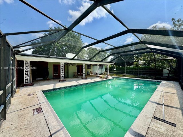 434 NW 20th St, Homestead, FL 33030