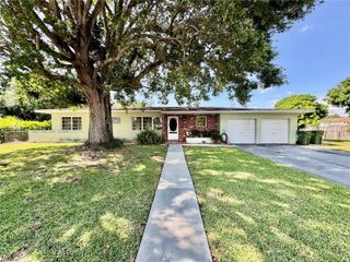 434 NW 20th St, Homestead, FL 33030