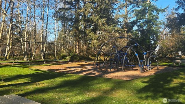 248 Wishkah Street, Ocean Shores, WA 98569