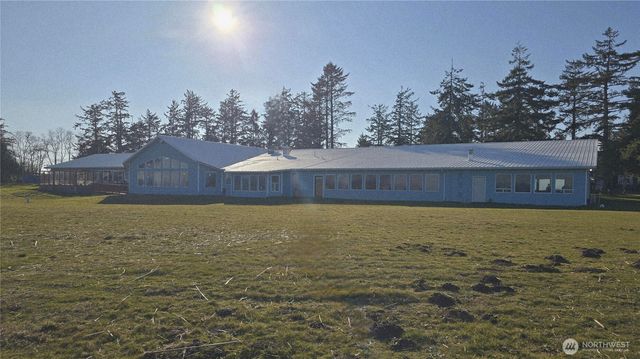 248 Wishkah Street, Ocean Shores, WA 98569