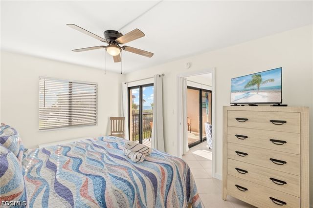 671 E Gulf DR 2C2, Sanibel, FL 33957