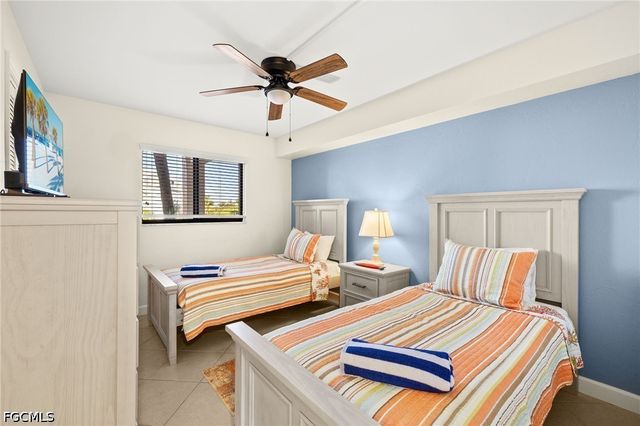 671 E Gulf DR 2C2, Sanibel, FL 33957