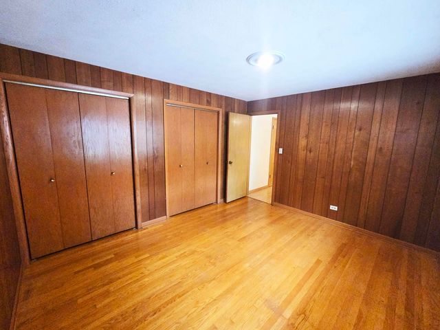 9605 S Kolin Avenue, Oak Lawn, IL 60453