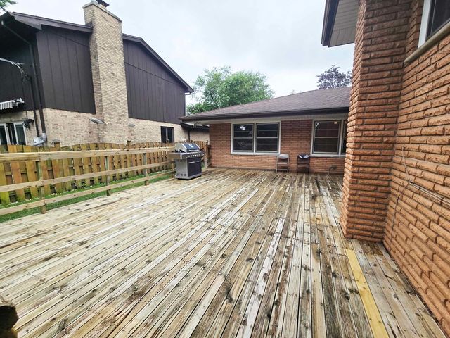 9605 S Kolin Avenue, Oak Lawn, IL 60453