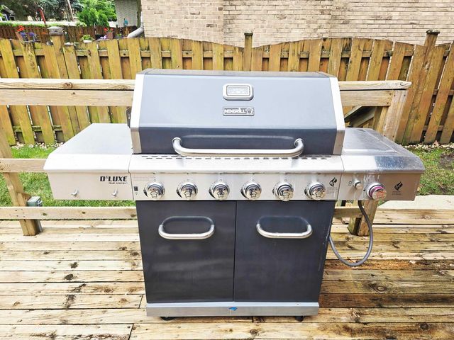 9605 S Kolin Avenue, Oak Lawn, IL 60453