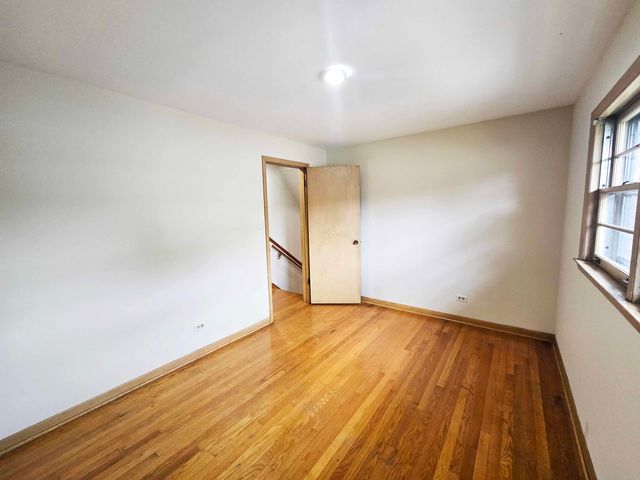 9605 S Kolin Avenue, Oak Lawn, IL 60453