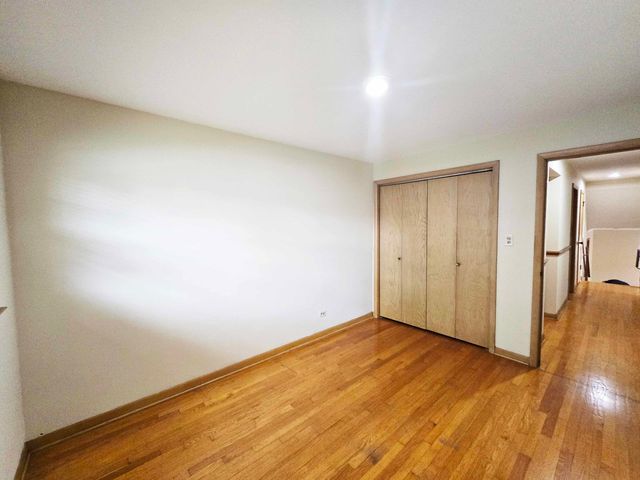 9605 S Kolin Avenue, Oak Lawn, IL 60453