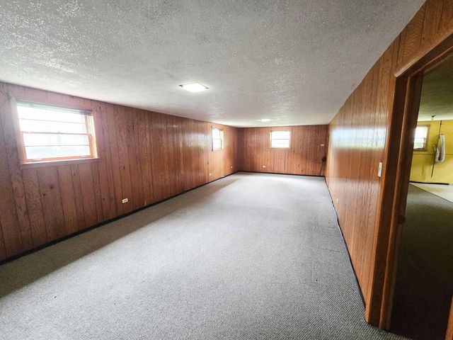 9605 S Kolin Avenue, Oak Lawn, IL 60453